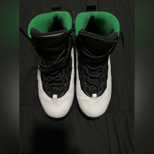 Air Jordan 10 Seattle SuperSonics sneakers